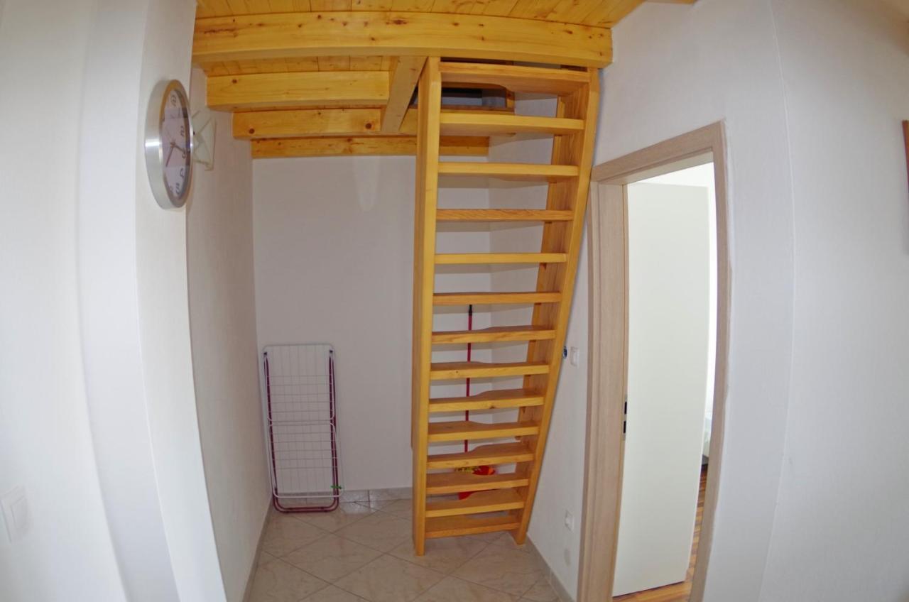 Holiday Apartments In House Sanja Rakalj Exterior foto
